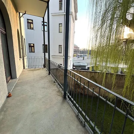 Le Vacation Arena Apartment, Kueche, Parkplatz, Netflix, Free Tv * Λειψία