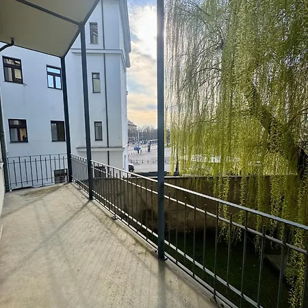 דירה Le Vacation Arena Apartment, Kueche, Parkplatz, Netflix, Free Tv *